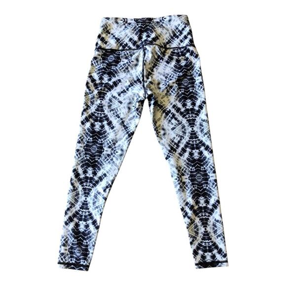 Victoria's Secret Sport Women’s Knockout Leggings  Black Blue White Tie-Dye SM - Picture 2 of 11